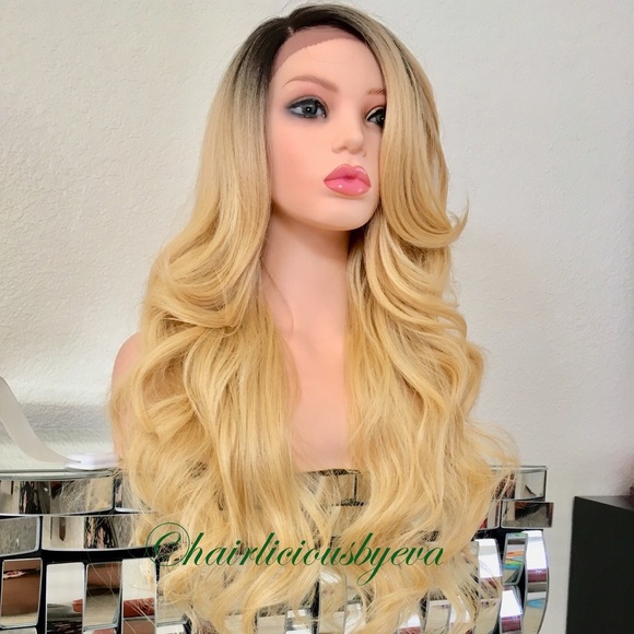 Golden Blonde wig ombré dark roots 26 inch long - Picture 4 of 8